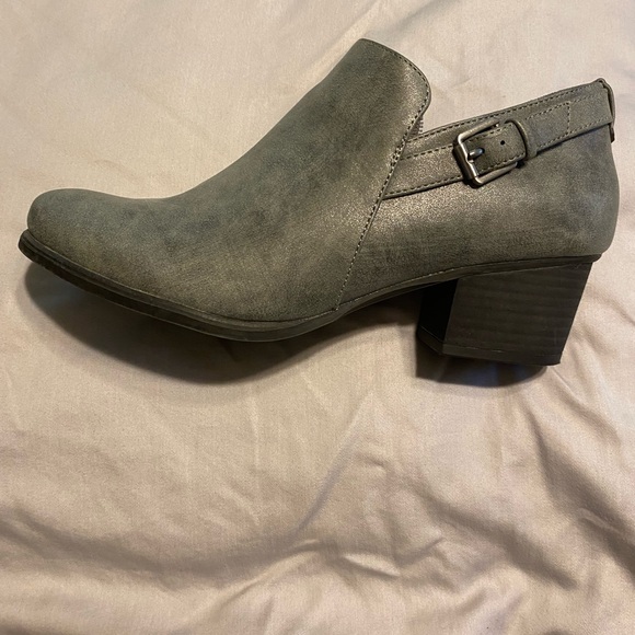 Ladies size 10 Naturalizer Soul gray booties - Picture 4 of 7